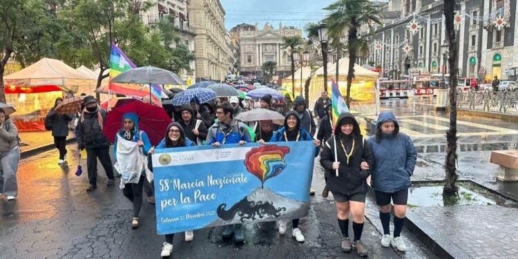 Cinque tappe con varie testimonianze. Pizzaballa in videocollegamento da Gerusalemme