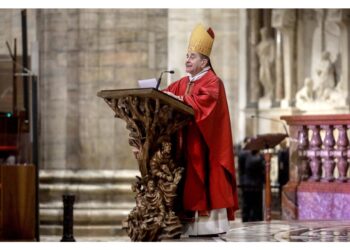 L'omelia di Delpini contro i capricci degli adulti e il consumismo