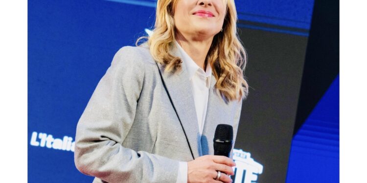 Sul palco anche De Poli