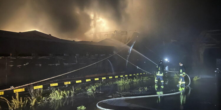 A causa dei bombardamenti blackout elettrici in cinque regioni ucraine