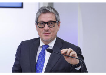 "Consistente investimento finanziario e management italiano"