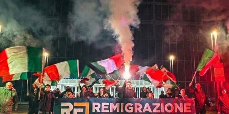 "Chiunque sia irregolare sul suolo italiano non ha diritto a rimanere"