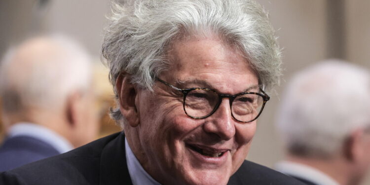 Replica dell'ex commissario Ue dopo che gli Usa gli hanno negato il visto