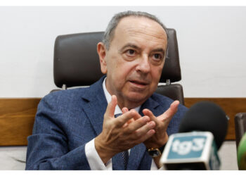 Aperta su richiesta dei laici del centrodestra