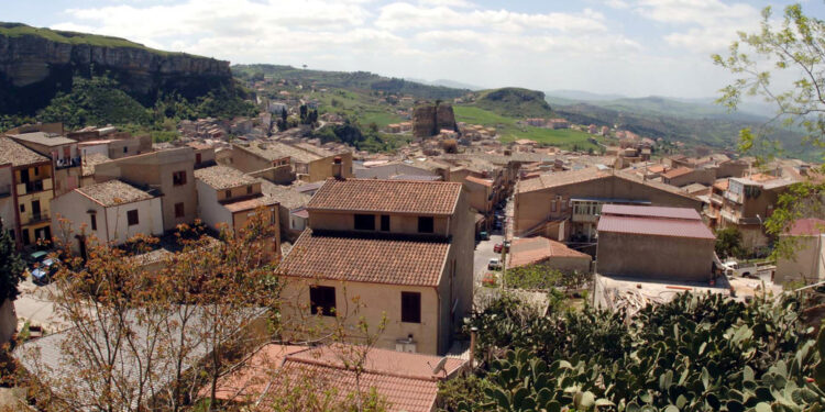 Aveva perso il marito 8 mesi fa