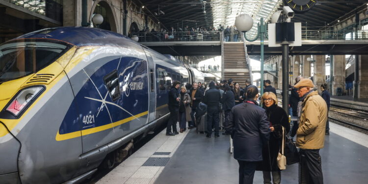 Ma resta comunque l'avviso ai passeggeri di posticipare il viaggio