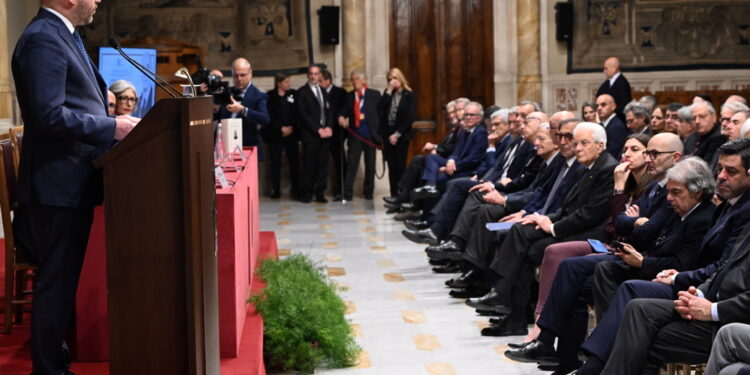 Vero che Hitler e Napoleone non riuscirono ad invaderla ma oggi ha fallito