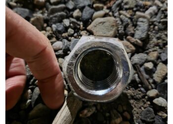 "Vogliono uccidere il poliziotto perché rappresenta lo Stato"