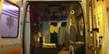 Trasportato in codice rosso all'ospedale Policlinico