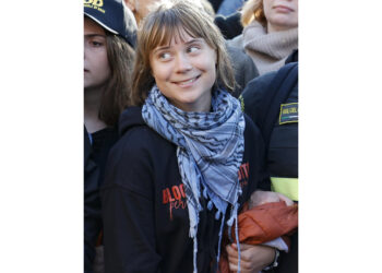 A protesta di solidarietà a militanti di Palestine Action in sciopero della fame