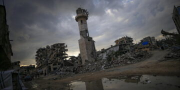 Ynet: 'L'uomo si era avvicinato ai militari israeliani'