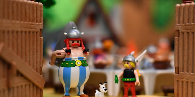 Prima volta che l'attrazione su celebri galli esce dalla Francia