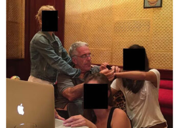 Rigaurdano il caso del 2021 contro Ghislaine Maxwell