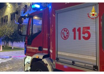 Vigili del fuoco a lavoro a Croce Grossa