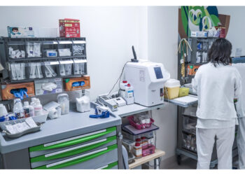 Nefrologo portato in carcere. Nell'indagine coinvolte 12 persone