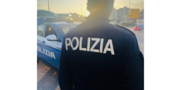Alla guida un ragazzo di 17 anni con precedenti per estorsione