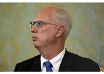 Post di Dmitriev poco prima dell'incontro tra il tycoon e Zelensky