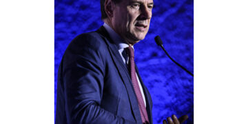 La risoluzione chiede