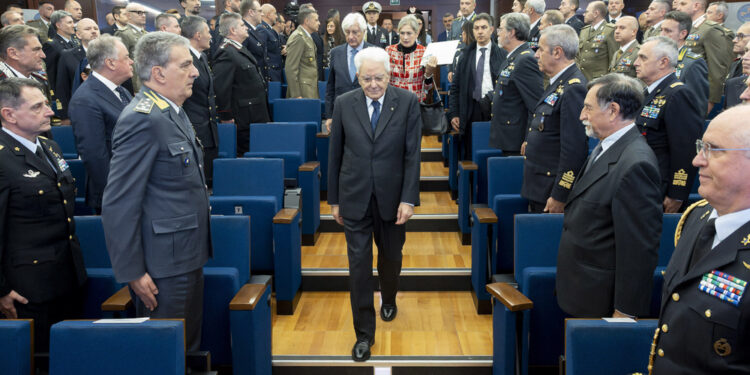 "Deve essere l'affermazione del diritto sulla forza delle armi"