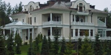 'Abbattuto. Portava 6 chili di esplosivo e componenti per arrecare danno'