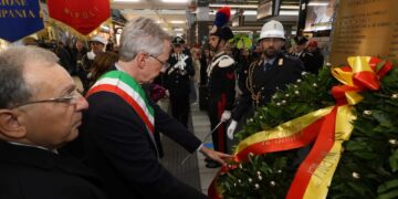 Cerimonia in stazione Centrale. Manfredi: 'un attentato vile'