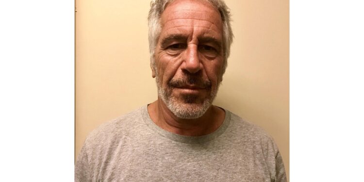 Blanche: 'Censurato ciò che possa portare all'identificazione' Molte le foto