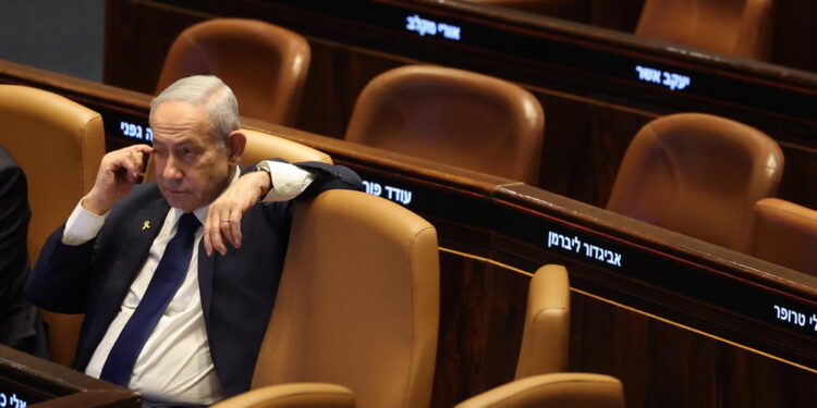 Primo tentativo gettare basi per relazione politica ed economica