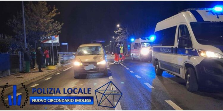 Vittima un 46enne che portava a spasso il cane