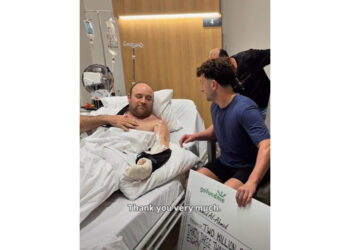 Ahmed al Ahmed ha bloccato uno dei terroristi. Ferito