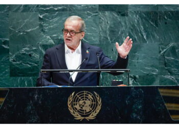 'Vogliono mettere in ginocchio il nostro Paese'