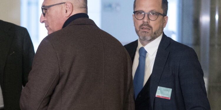 "Atti prodotti da servizi segreti: illegale in Italia e anche in Belgio"