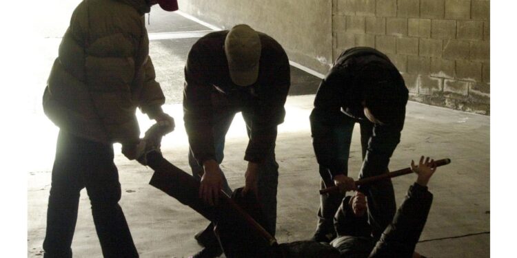 Gip dispone il carcere ma non riconosce il sequestro di persona