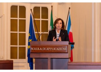 Sottosegretaria Difesa