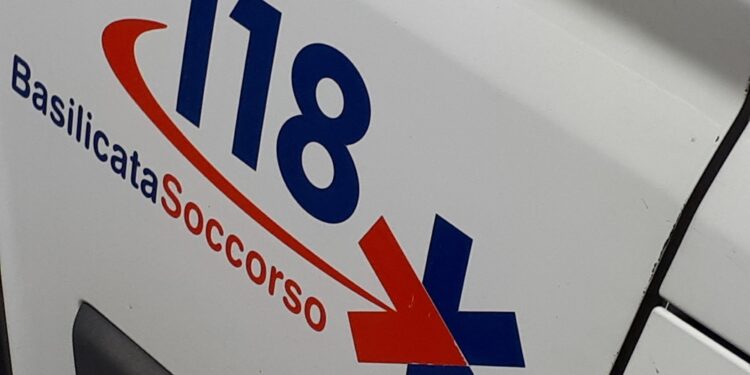 L'incidente a Viggiano. Indagano i Carabinieri