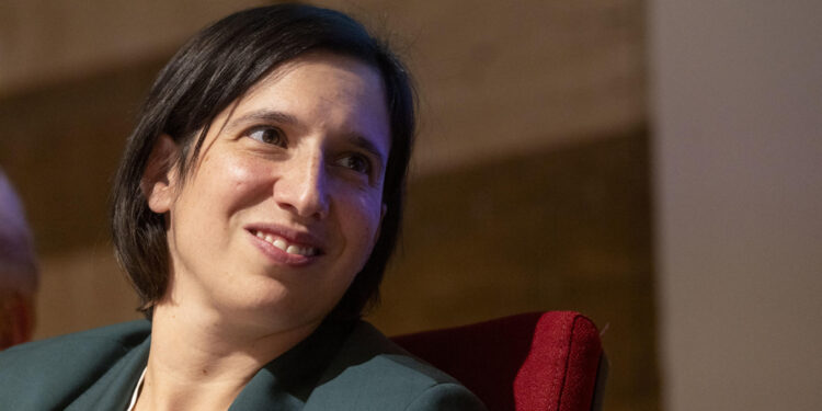 Comunità internazionale e governo italiano facciano la loro parte