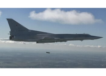 'Sette ore di volo pianificato su acque neutrali'