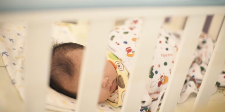 Esperta: "Possibile che le madri temano di essere rintracciate"