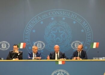 A Palazzo Chigi presentato l'accordo per monitoraggio satellitare delle aree più critiche