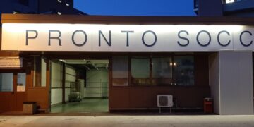 Ferito un 54enne già operato in ospedale. In corso la ricerca dell'aggressore