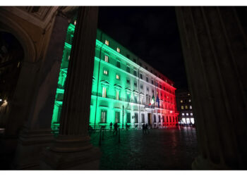 La riunione è iniziata da poco a Palazzo Chigi