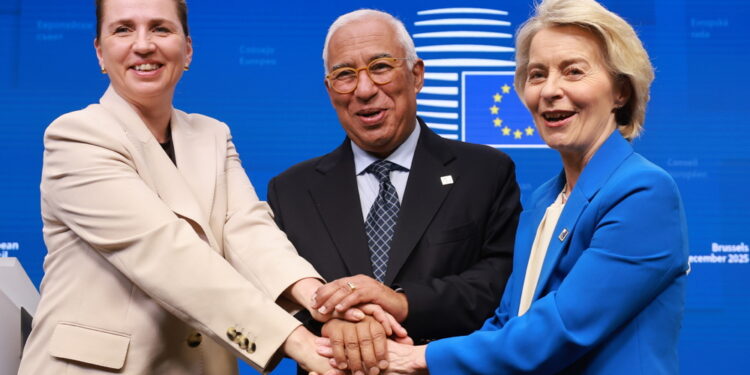 Proroga al 31 luglio 2026. Nel pacchetto anche l'embargo al petrolio