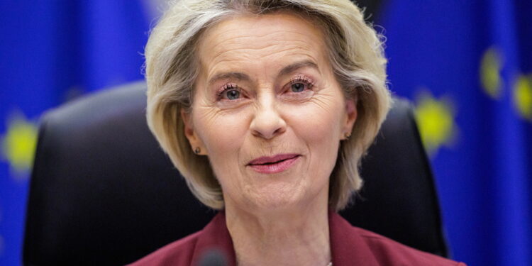 'Proposta complessa ma aumenterà costo della guerra per Mosca'