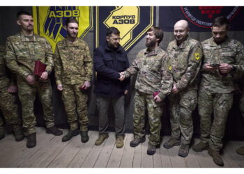 'Per ottenere risultati nella diplomazia'