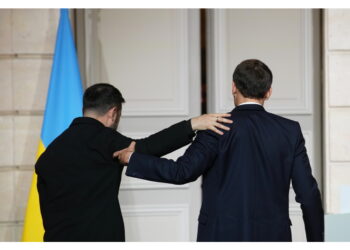 Leader ucraino parla di dossier 'abbastanza difficili'