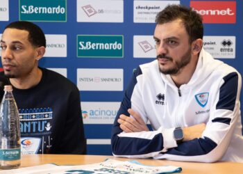 Nicola Brienza con il nuovo acquisto Erick Green