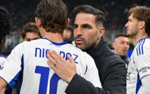 Lariani da Oscar: Fabregas, Nico Paz e Liberali trionfano al Gran Galà del Calcio