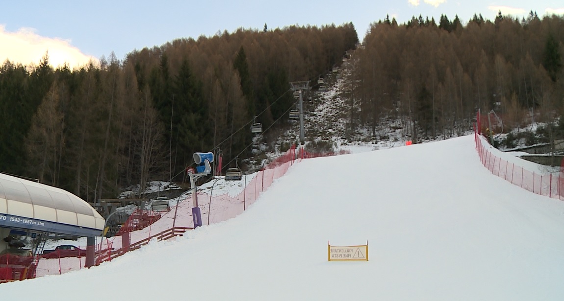 Vacanze sulla neve sempre più salate: skipass in aumento ma alberghi pieni