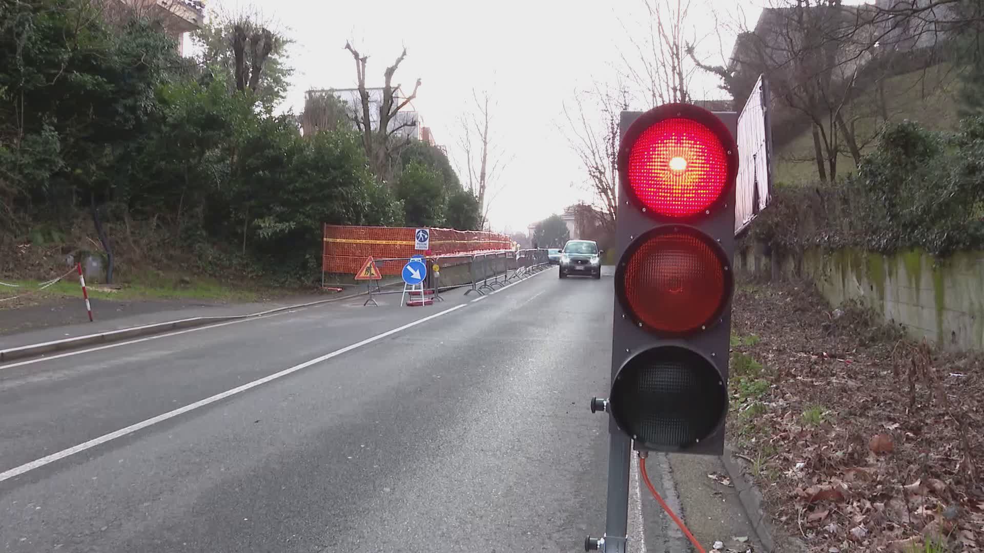Viabilità e cantieri a Como: lavori da lunedì in via Carso dopo lo smottamento