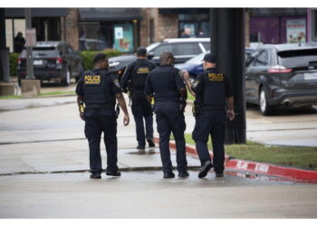 In massiccia azione anti-migranti. Lei aveva tentato di speronare con auto gli agenti