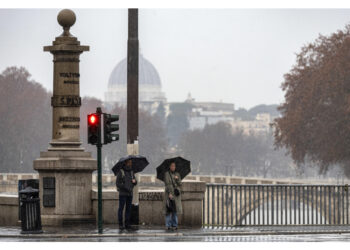 Anche forti venti e neve a bassa quota